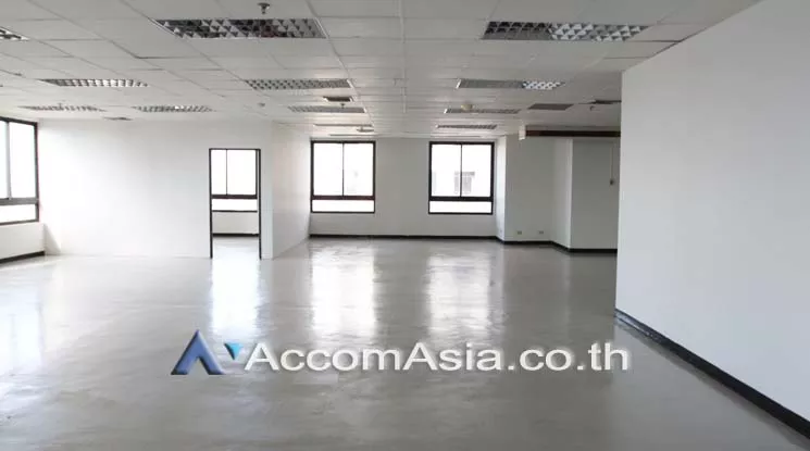  1  Office Space For Rent in Phaholyothin ,Bangkok MRT Phahon Yothin at Elephant Building AA18732